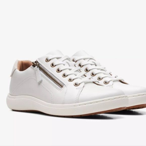 Clarks Shoes - Clarks Nalle White Leather Sneakers with Side Zipper Sz US 9.5 41 EU